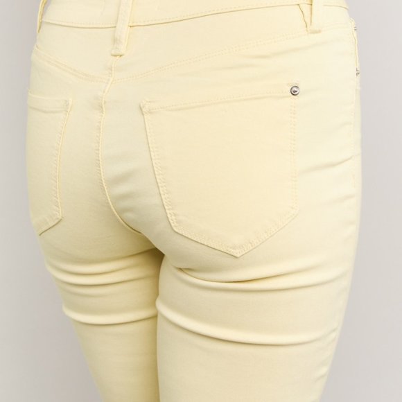 YMI Jeanswear Kate Hyper-Stretch Full Size Mid-Rise Skinny Jeans in Banana Cream - Picture 8 of 8